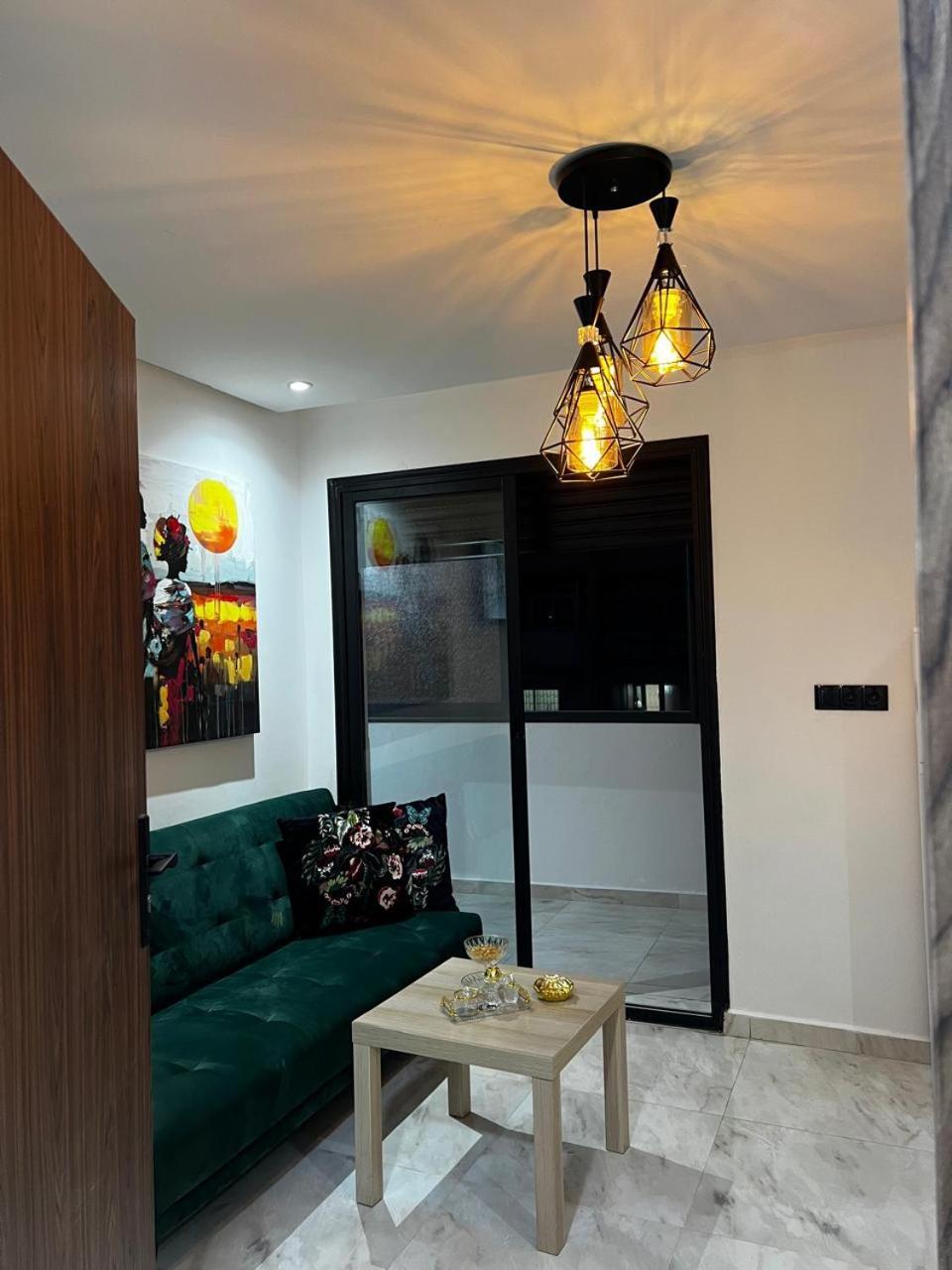 Urban Casa Apartment